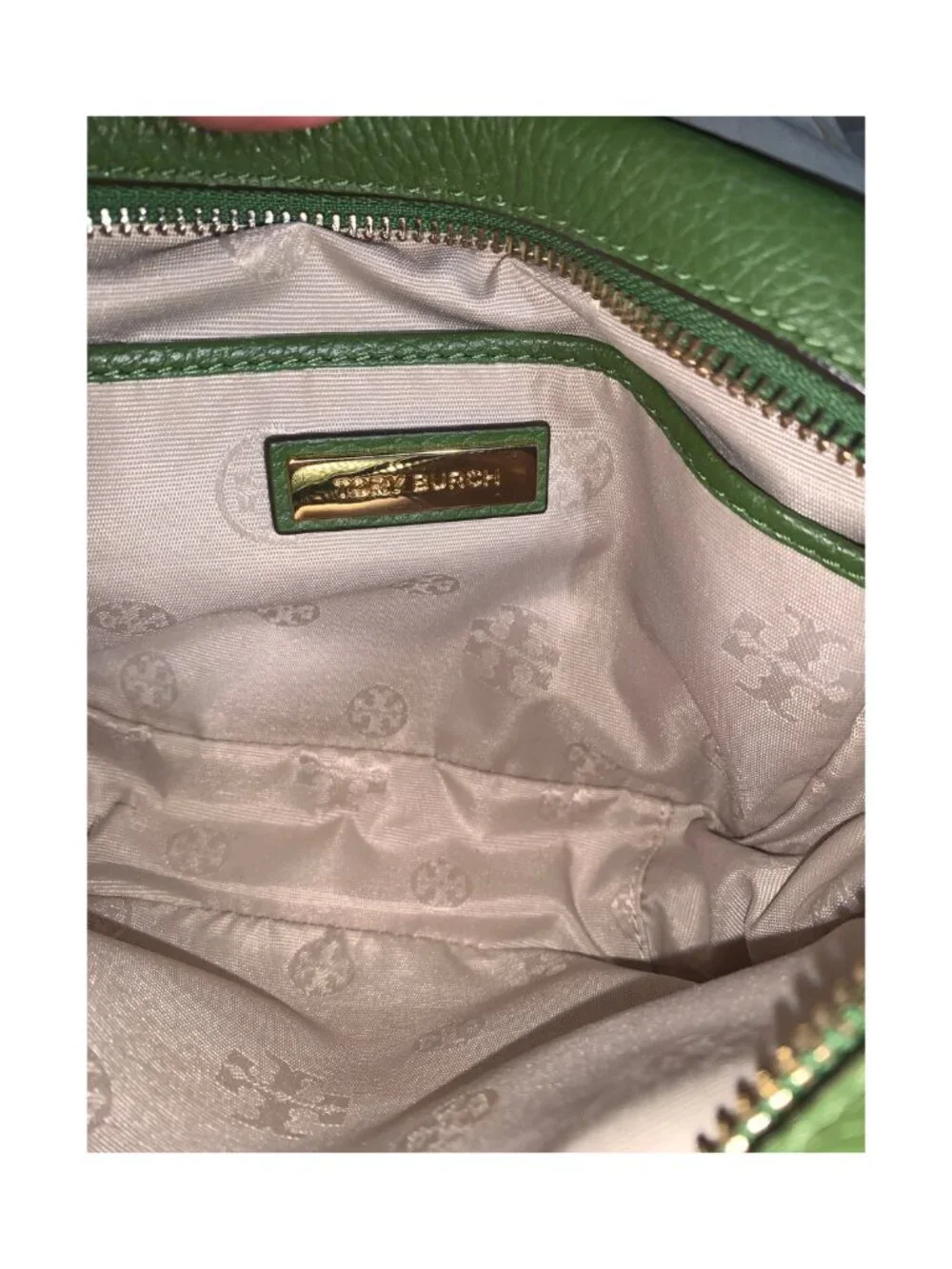 Tory Burch Thea Camera Bag in Pebbled Leather - Green - Pre-Loved